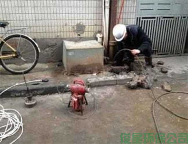 九渡河管道疏通最好用的马桶疏通器